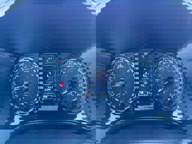 Used 2023 Toyota Tacoma TRD Off-Road w/ Technology Package AWD/4WD image 15