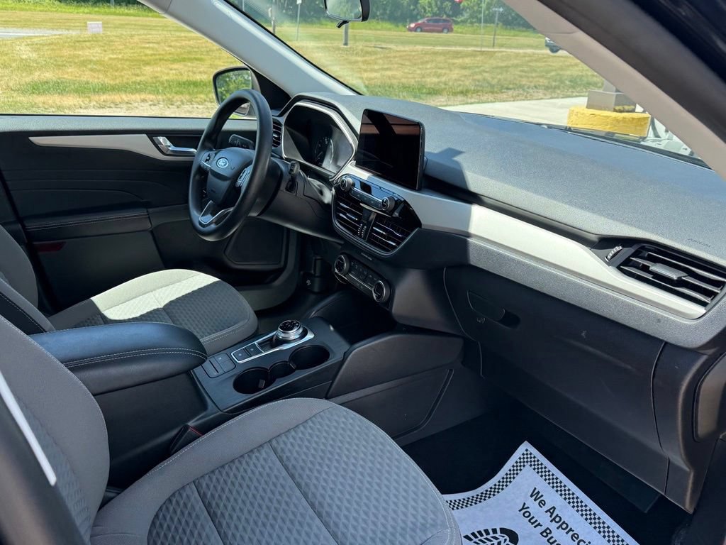 Certified 2021 Ford Escape SE FWD image 14