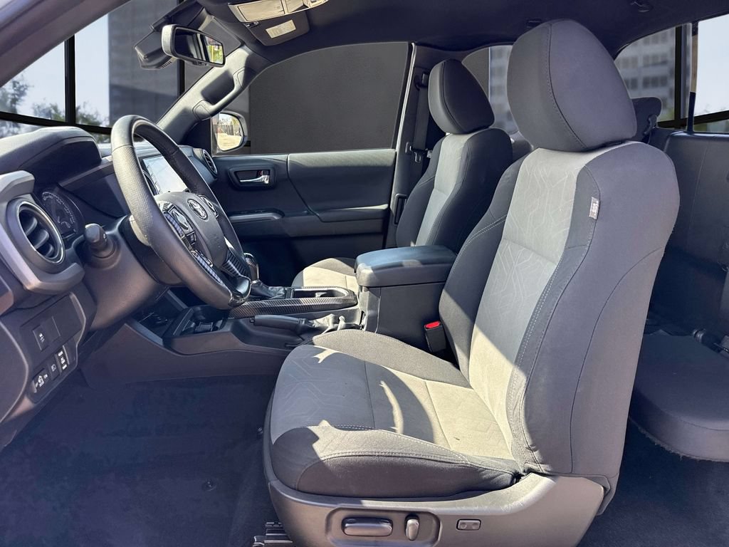 Used 2022 Toyota Tacoma TRD Sport RWD image 30