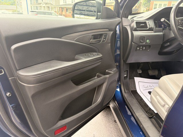 Used 2022 Honda Passport EX-L image 21