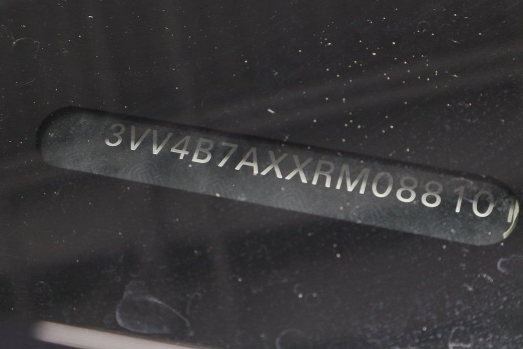 Used 2024 Volkswagen Tiguan SEL R-Line image 34