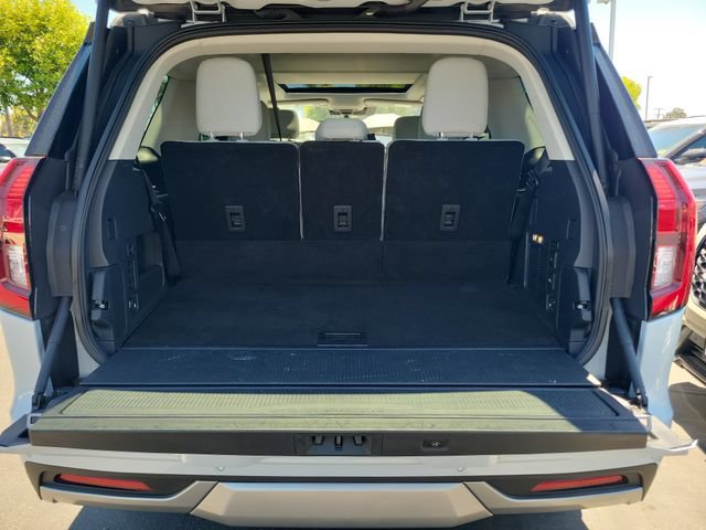 Certified 2025 Ford Expedition Platinum AWD/4WD image 25