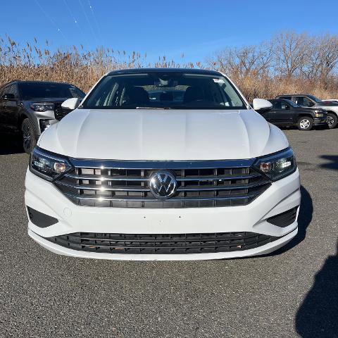 Used 2019 Volkswagen Jetta SEL Premium image 5