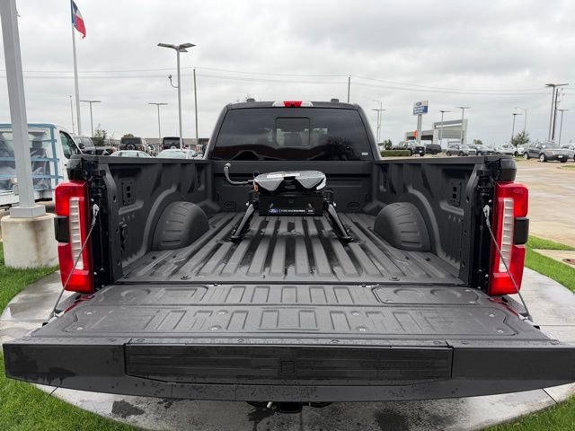 Certified 2025 Ford F450 Lariat w/ Lariat Ultimate Package image 7