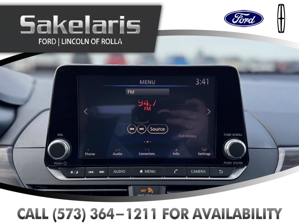 Used 2024 Nissan Altima 2.5 SV FWD image 22