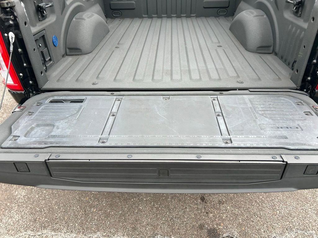 Certified 2023 Ford F150 Lariat image 12