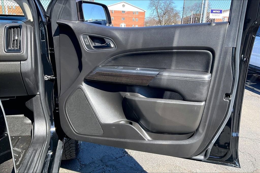 Used 2017 GMC Canyon SLE w/ SLE Convenience Package image 22