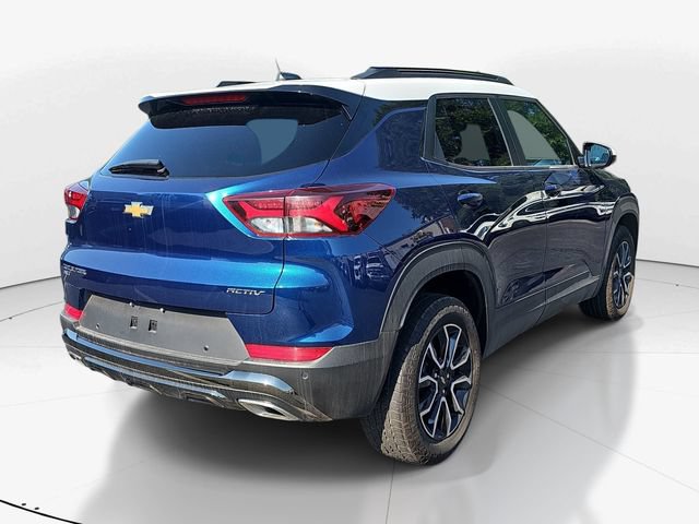 Used 2023 Chevrolet TrailBlazer ACTIV w/ Convenience Package AWD/4WD image 4