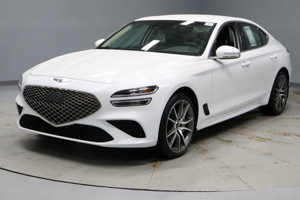 Used 2024 Genesis G70 2.5T AWD/4WD image 9