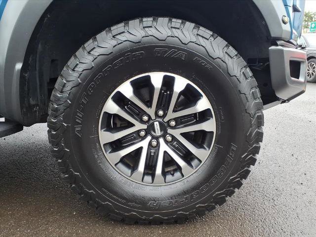 Certified 2019 Ford F150 Raptor w/ Equipment Group 802A Luxury image 24
