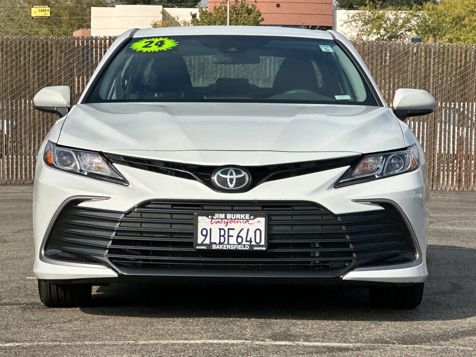 Used 2024 Toyota Camry LE image 9