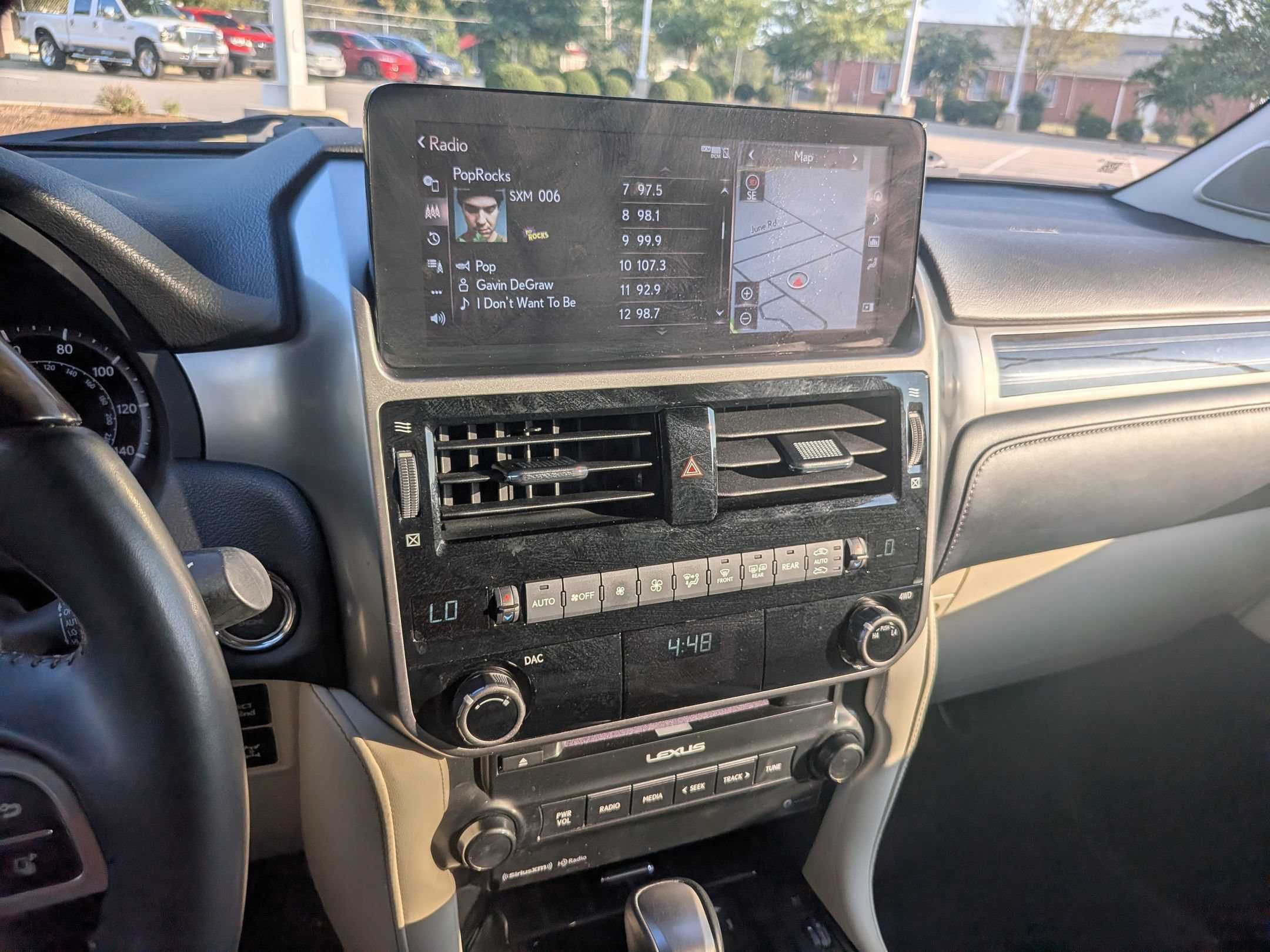 Used 2023 Lexus GX 460 Premium w/ Premium Package AWD/4WD image 22