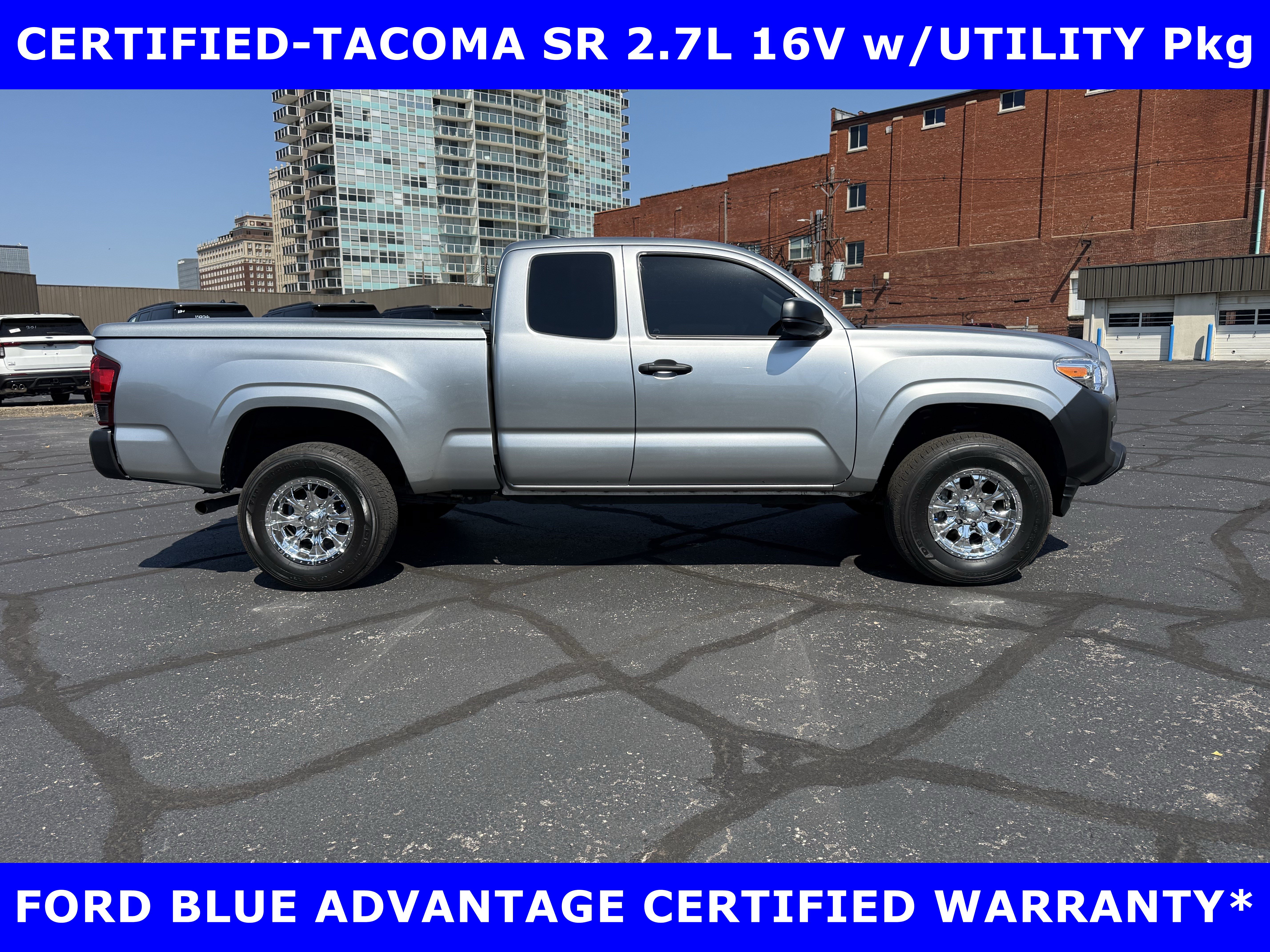 Used 2022 Toyota Tacoma SR RWD image 2