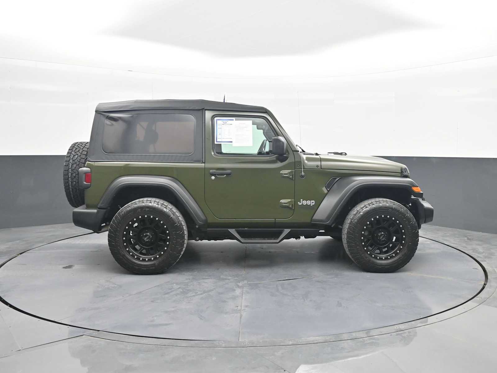 Used 2020 Jeep Wrangler Sport AWD/4WD image 9