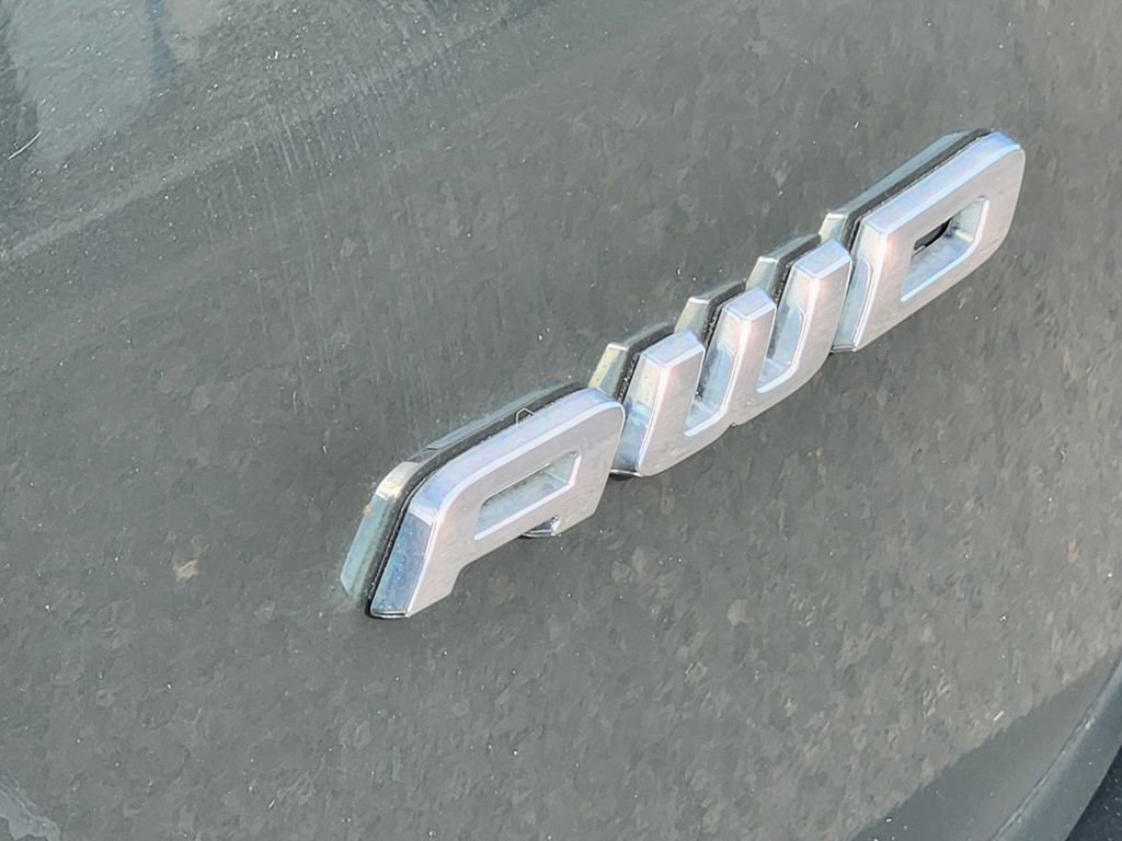 Certified 2024 Ford Edge SE image 14