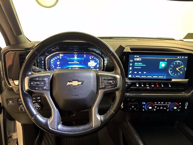 Used 2024 Chevrolet Silverado 2500 LTZ w/ LTZ Plus Package AWD/4WD image 5