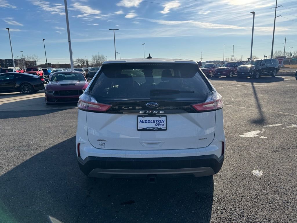 Certified 2024 Ford Edge SEL w/ Convenience Package image 6