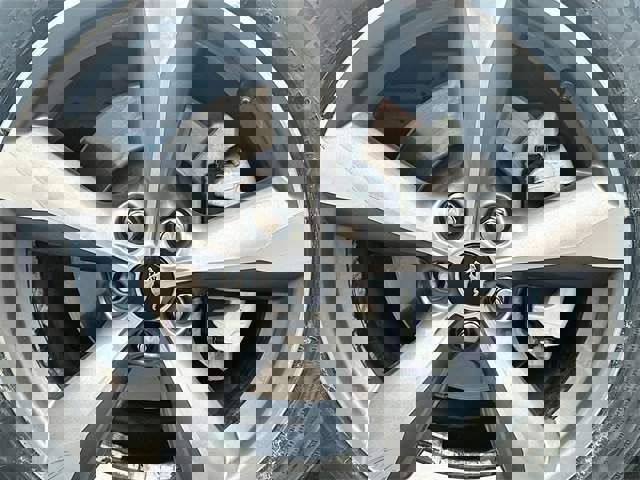 Certified 2017 Ford Mustang Convertible w/ Equipment Group 051A image 31