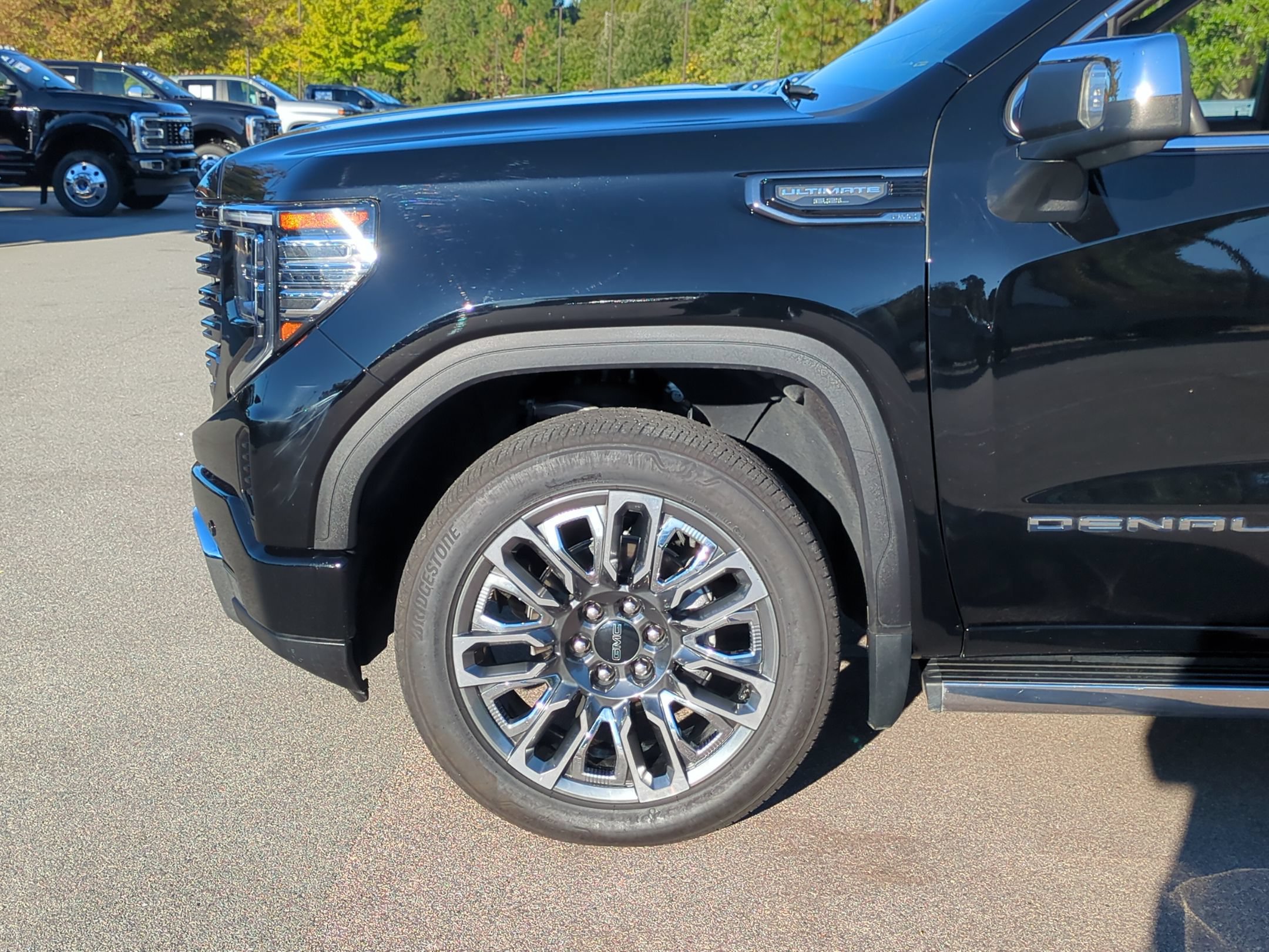 Used 2024 GMC Sierra 1500 Denali Ultimate AWD/4WD image 11