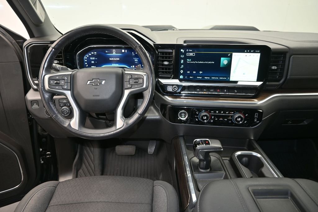 Used 2022 Chevrolet Silverado 1500 LT Trail Boss AWD/4WD image 15