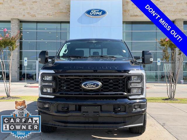 Certified 2024 Ford F250 Lariat w/ Lariat Ultimate Package AWD/4WD image 2