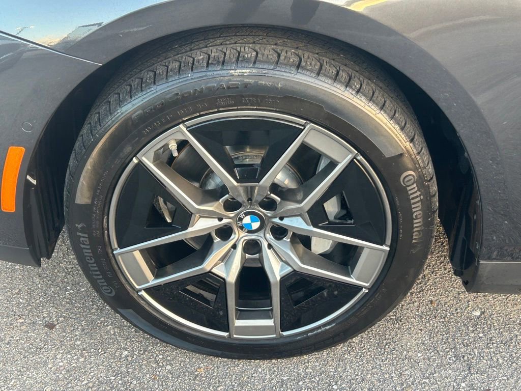 Used 2026 BMW 530i image 18