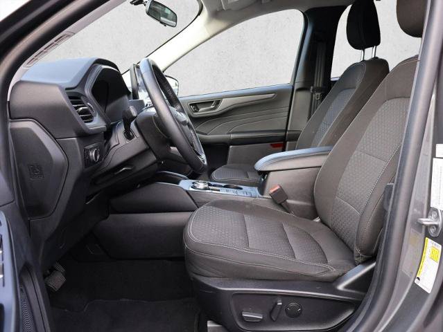 Certified 2023 Ford Escape Active AWD/4WD image 21