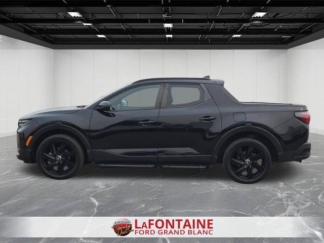 Used 2023 Hyundai Santa Cruz Night AWD/4WD image 2