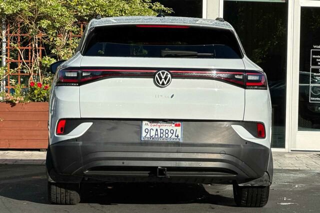 Used 2022 Volkswagen ID.4 Pro image 5