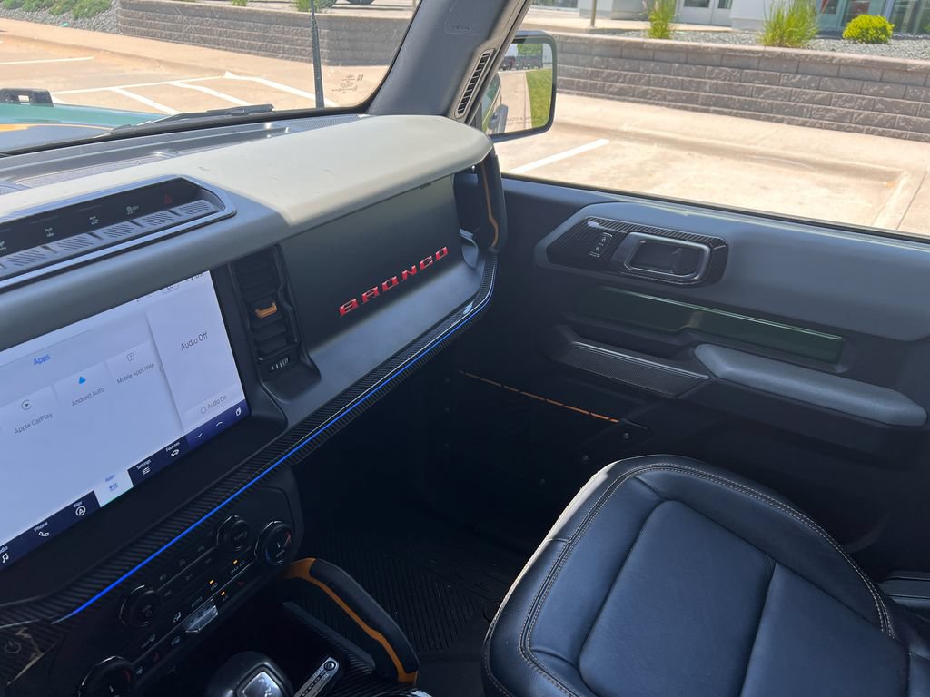 Certified 2022 Ford Bronco Badlands AWD/4WD image 16