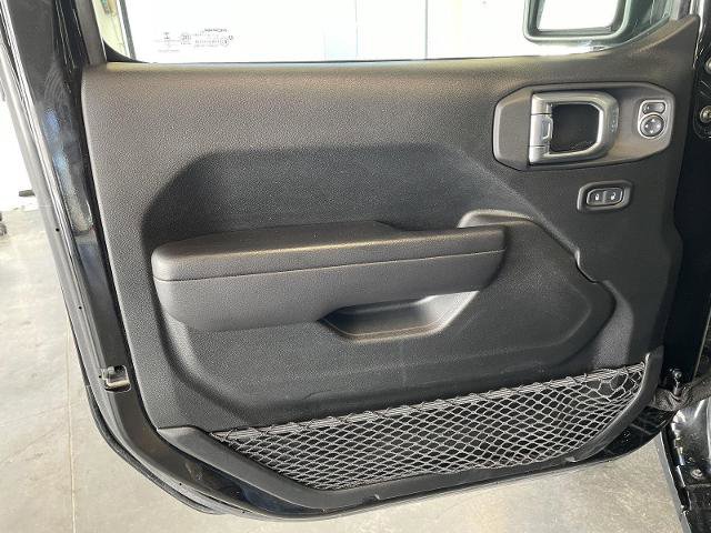 Used 2021 Jeep Wrangler Unlimited Sport AWD/4WD image 15