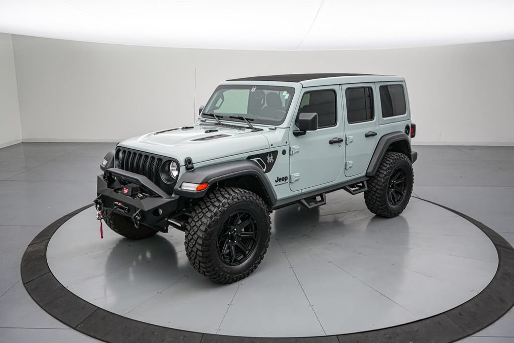Used 2023 Jeep Wrangler Unlimited Sport w/ Sun And Sound Package AWD/4WD image 8