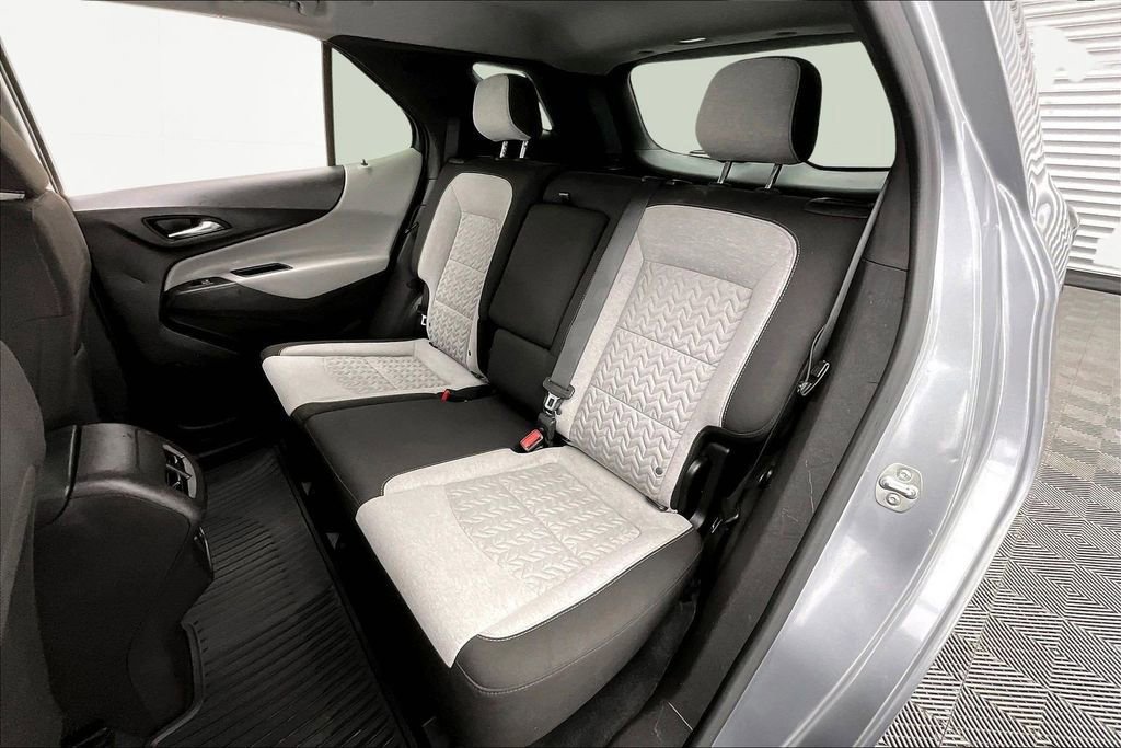 Used 2024 Chevrolet Equinox LS w/ LS Convenience Package image 26