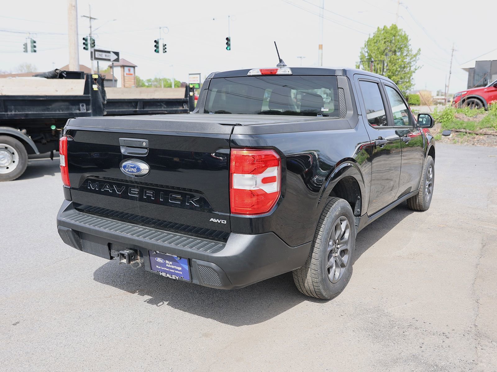 Certified 2022 Ford Maverick XLT w/ Equipment Group 300A Standard AWD/4WD image 7