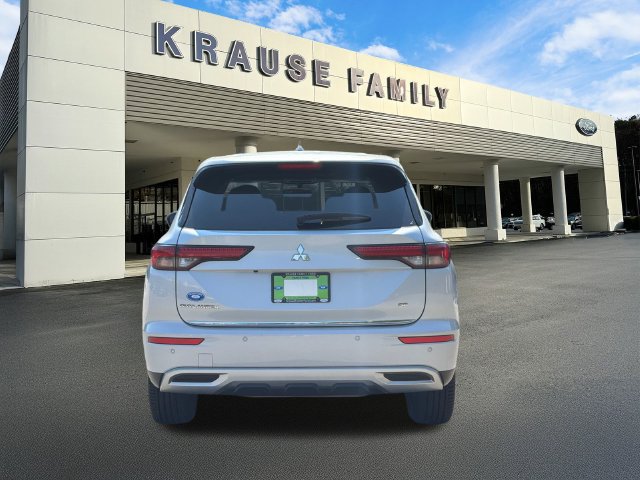 Used 2022 Mitsubishi Outlander SE AWD/4WD image 7