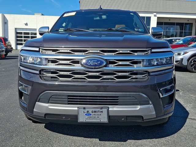 Certified 2024 Ford Expedition Max Platinum AWD/4WD image 2