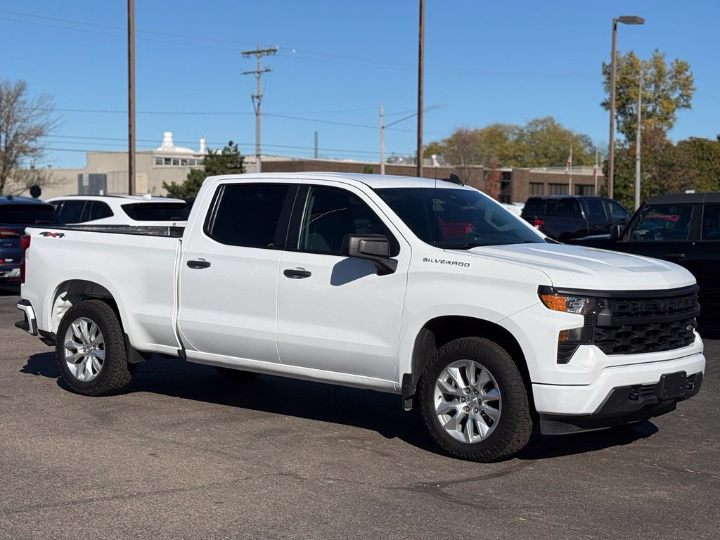 Used 2023 Chevrolet Silverado 1500 Custom AWD/4WD image 21