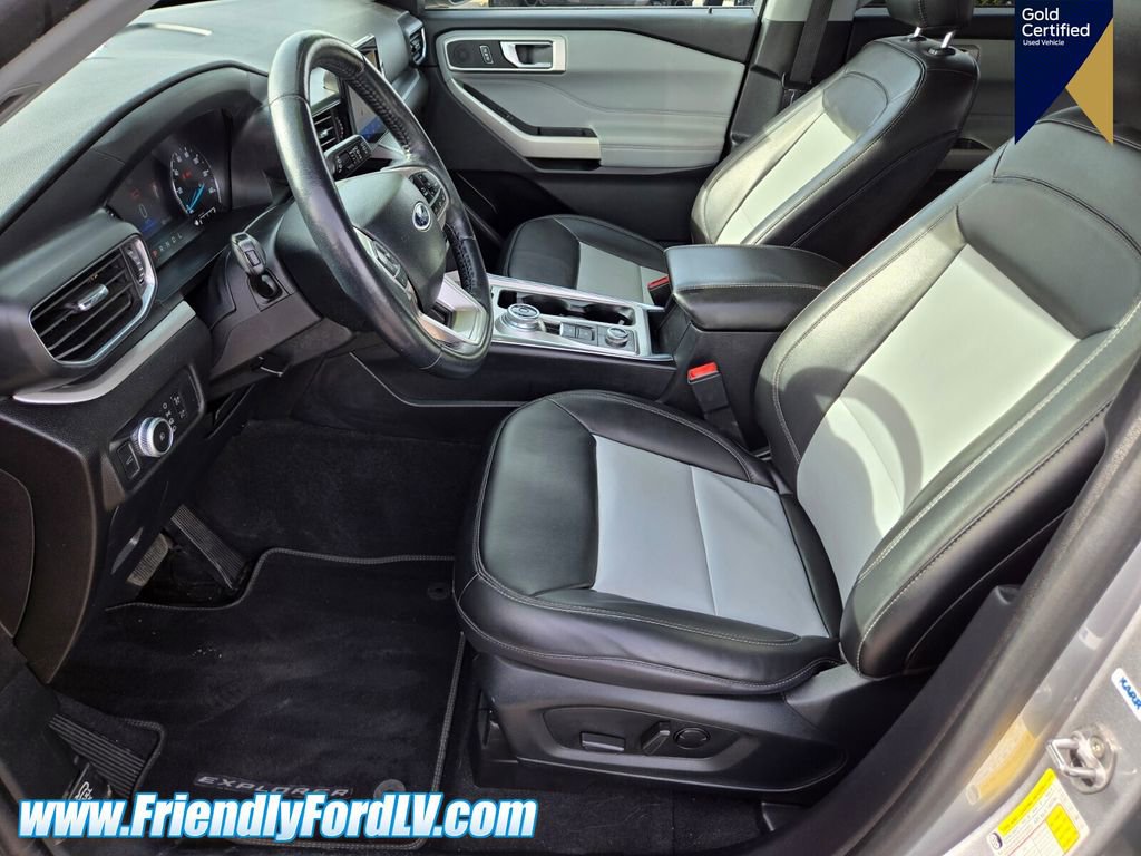 Certified 2022 Ford Explorer XLT image 8