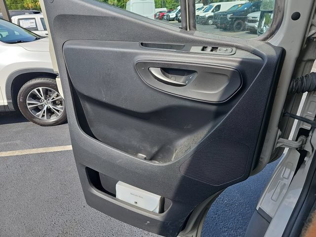 Used 2021 Mercedes-Benz Sprinter 2500 image 29