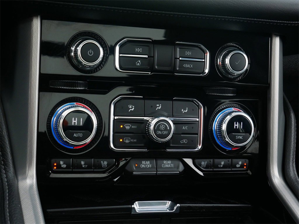 Used 2023 GMC Yukon XL Denali image 22
