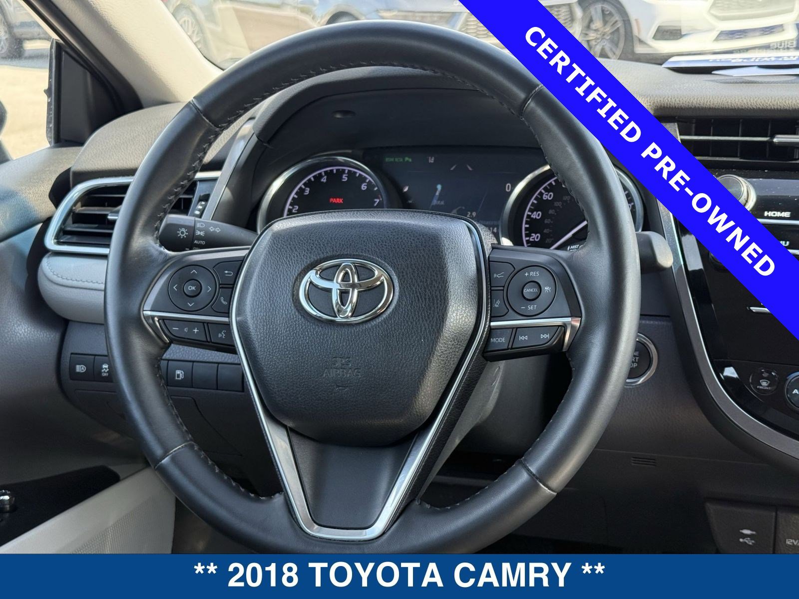 Used 2018 Toyota Camry XLE image 15