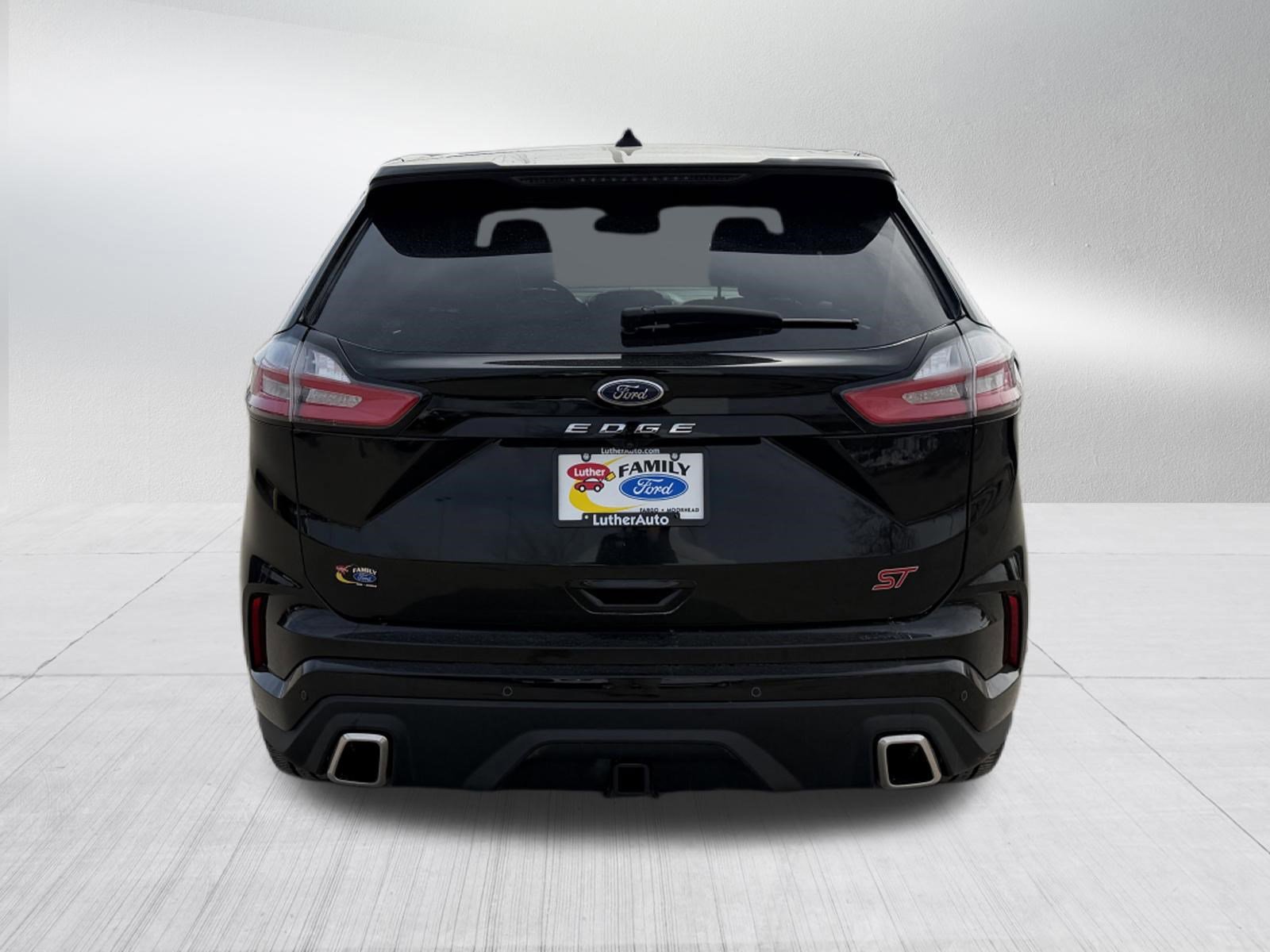 Certified 2022 Ford Edge ST w/ Equipment Group 401A image 4