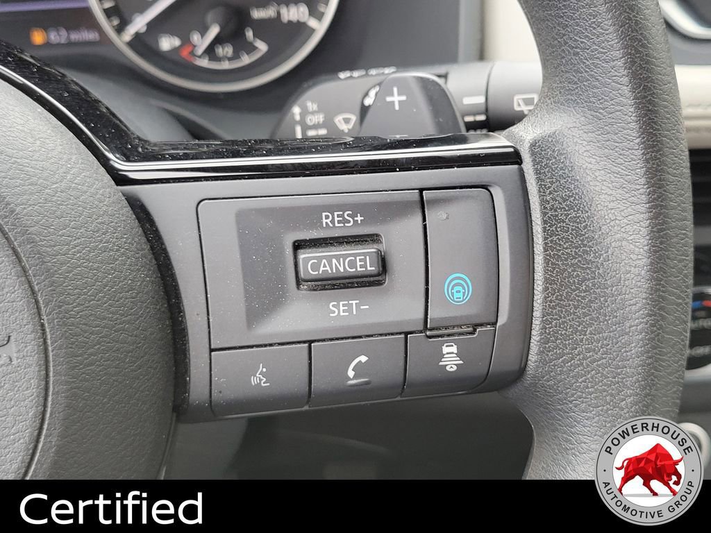 Used 2023 Nissan Rogue SV image 29