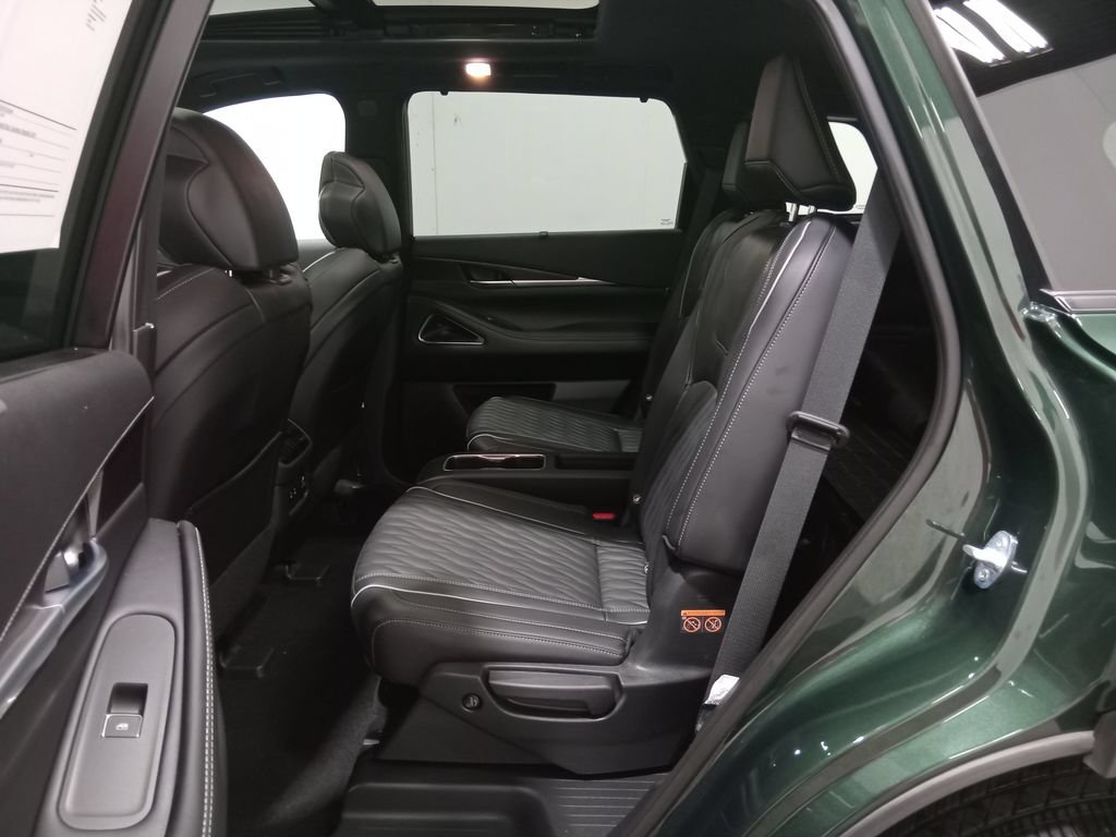Used 2026 INFINITI QX60 Autograph w/ Dark Cargo Package AWD/4WD image 15