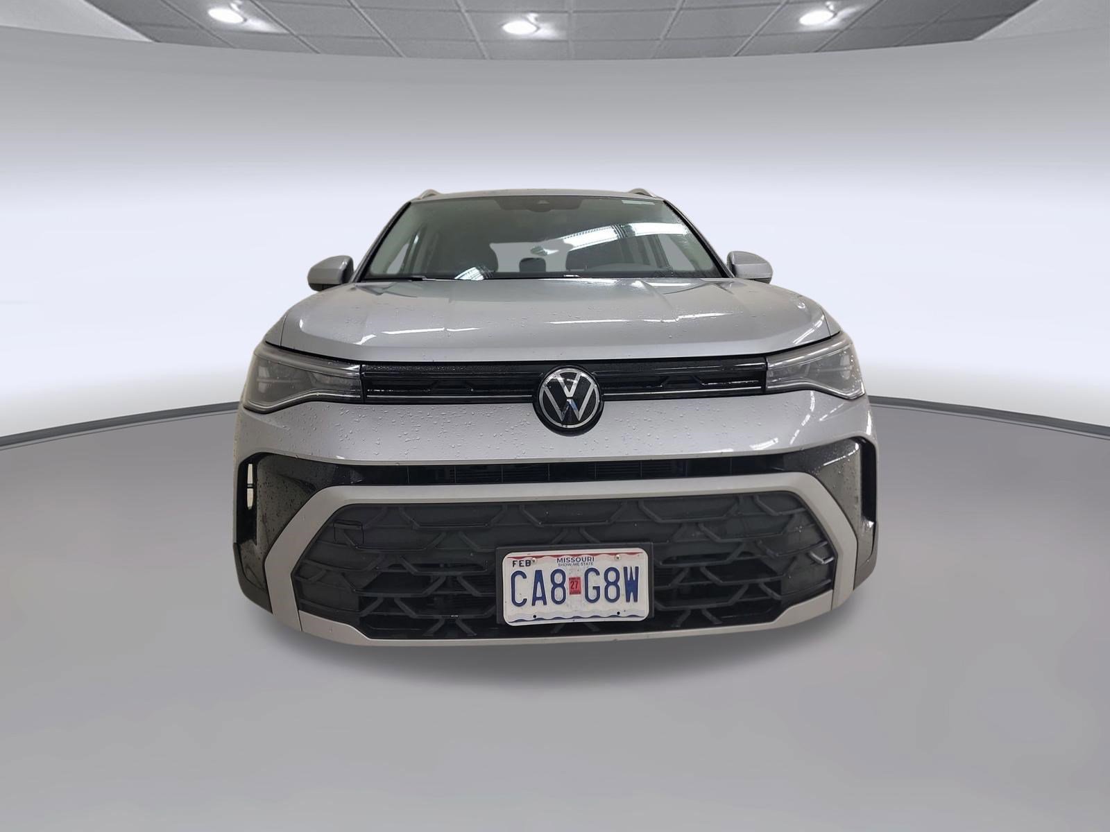 Used 2025 Volkswagen Taos SE FWD image 8