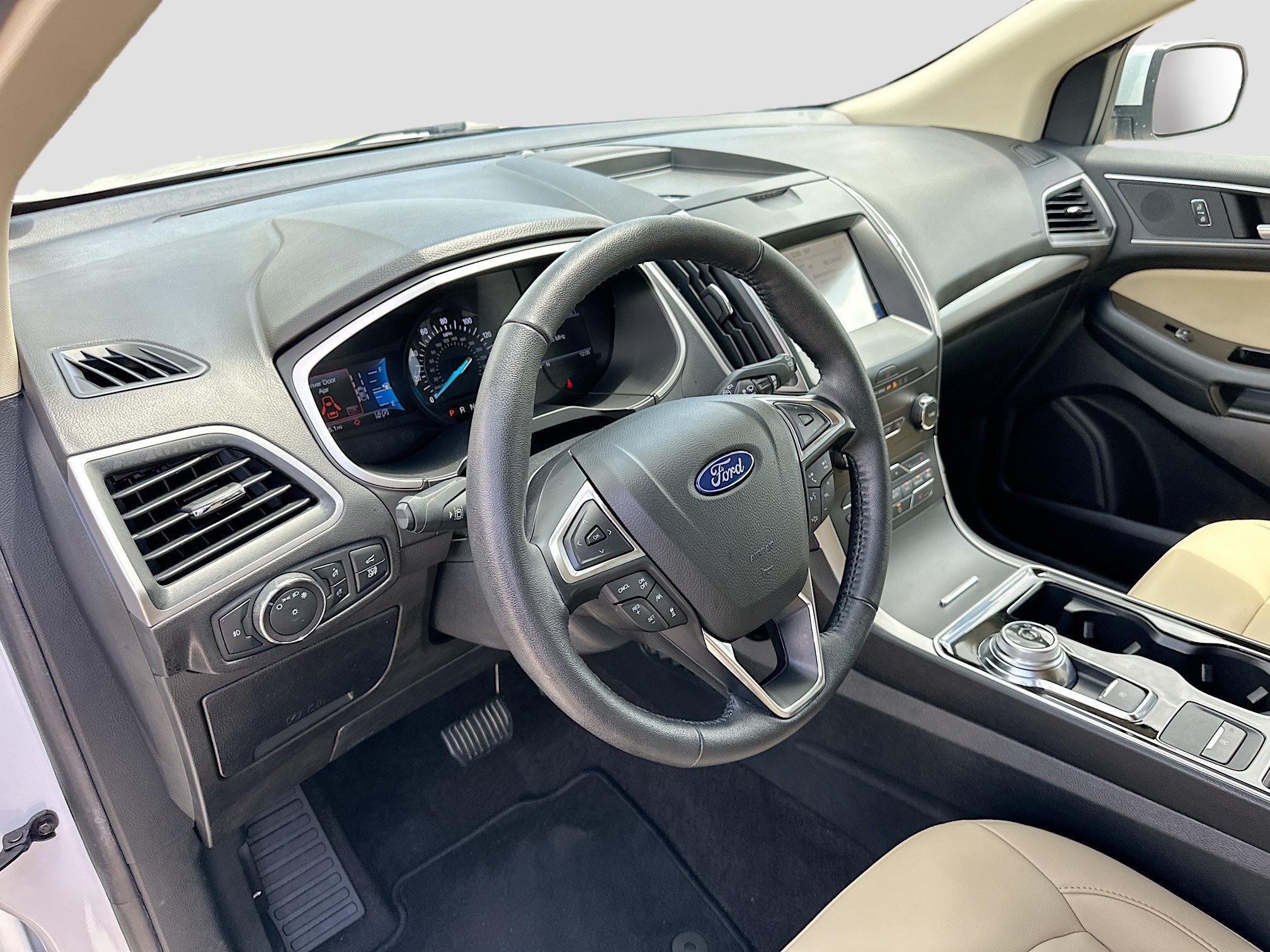 Certified 2020 Ford Edge SEL w/ Convenience Package FWD image 9