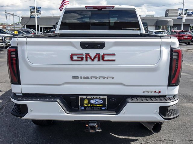 Used 2025 GMC Sierra 2500 AT4 w/ AT4 Premium Plus Package AWD/4WD image 8