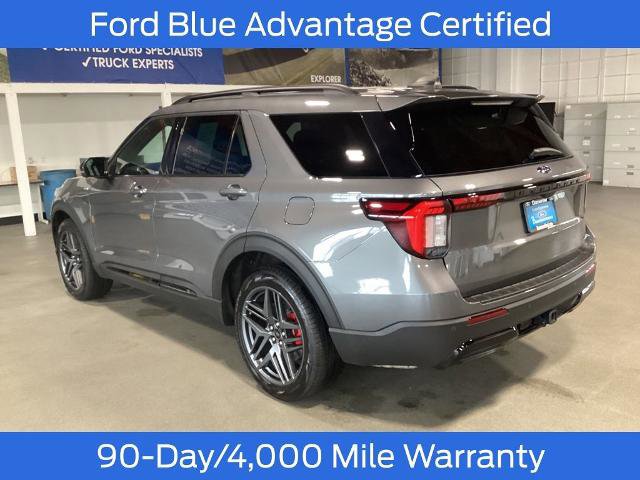 Certified 2025 Ford Explorer ST-Line w/ Premium Package image 4