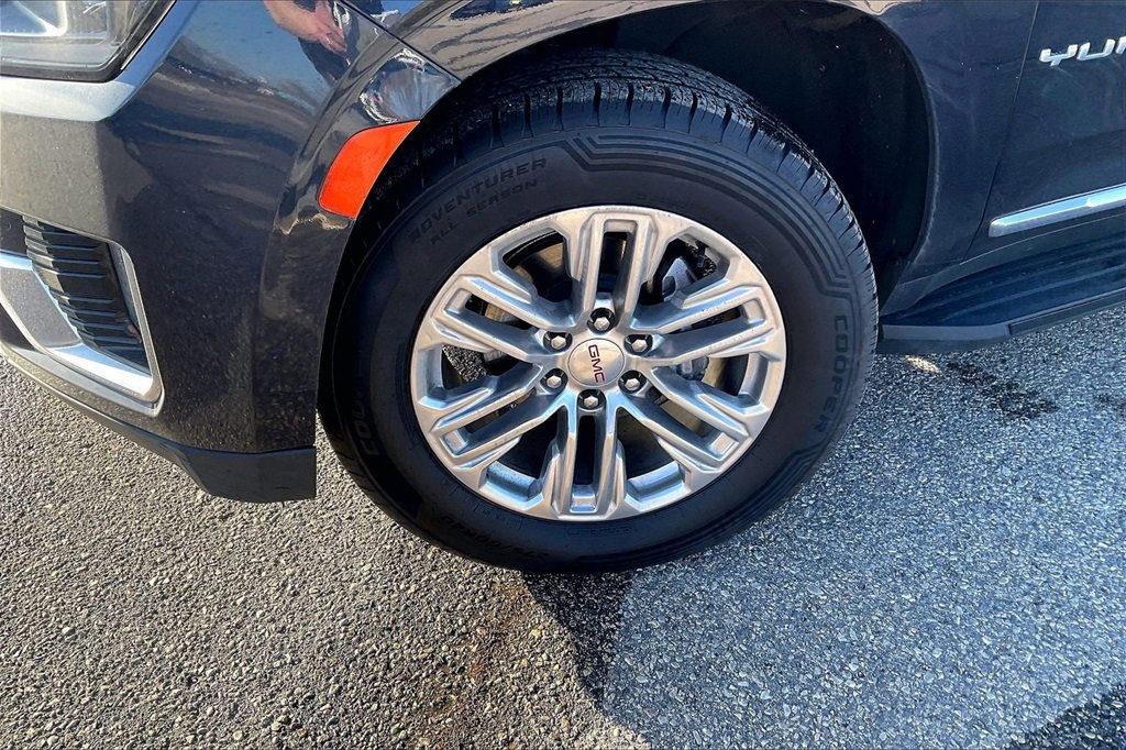 Used 2023 GMC Yukon SLT image 4