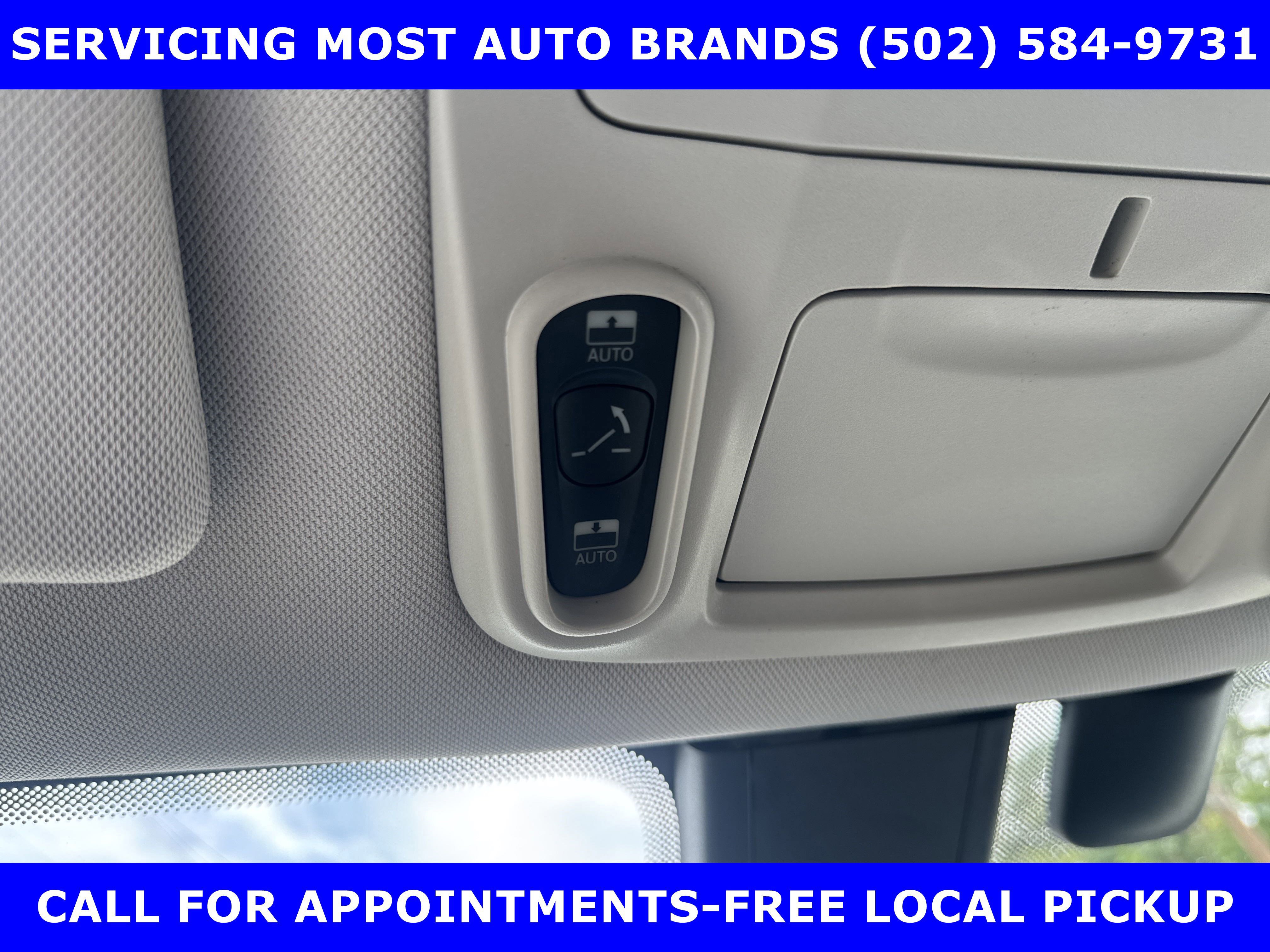 Used 2017 Chrysler Pacifica Limited image 44
